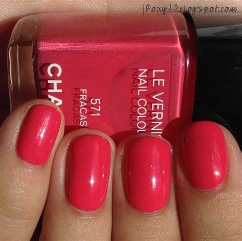 chanel 571 nail polish